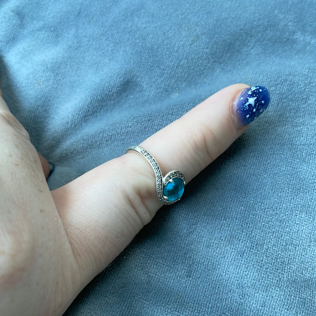 Genuine Pandora Radiant Embellishment Blue Stone Pave Ring 56