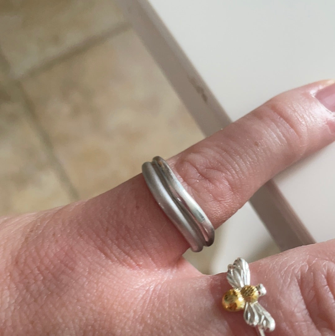 Sterling Silver Ring Wave With Matte and Shiny Silver Layers Size 54