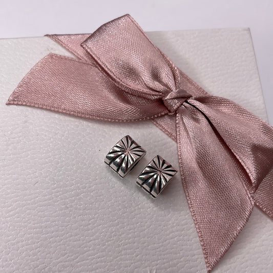 Genuine Pandora Sun Burst Clip(s)