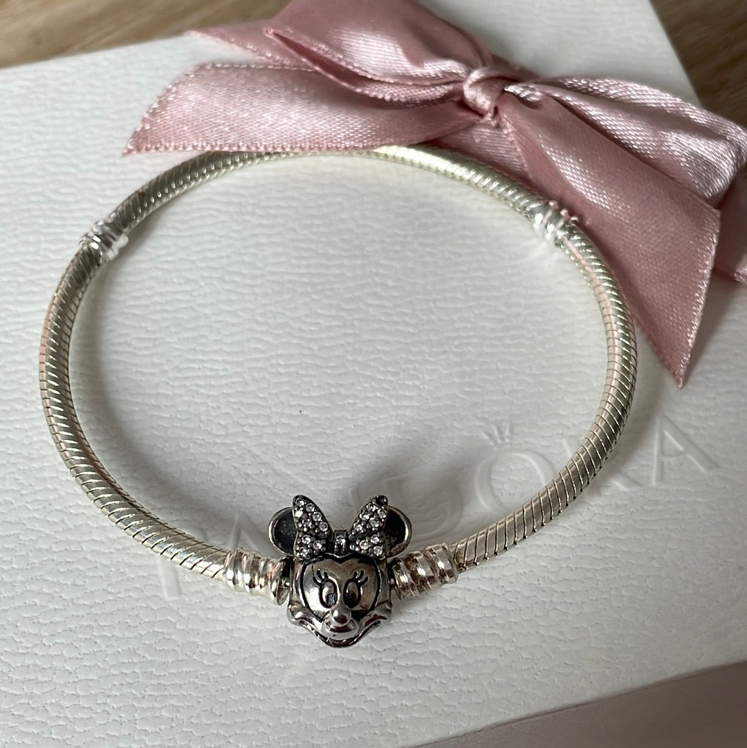 Genuine Pandora Disney Minnie Mouse Clasp Bracelet Pave Ears