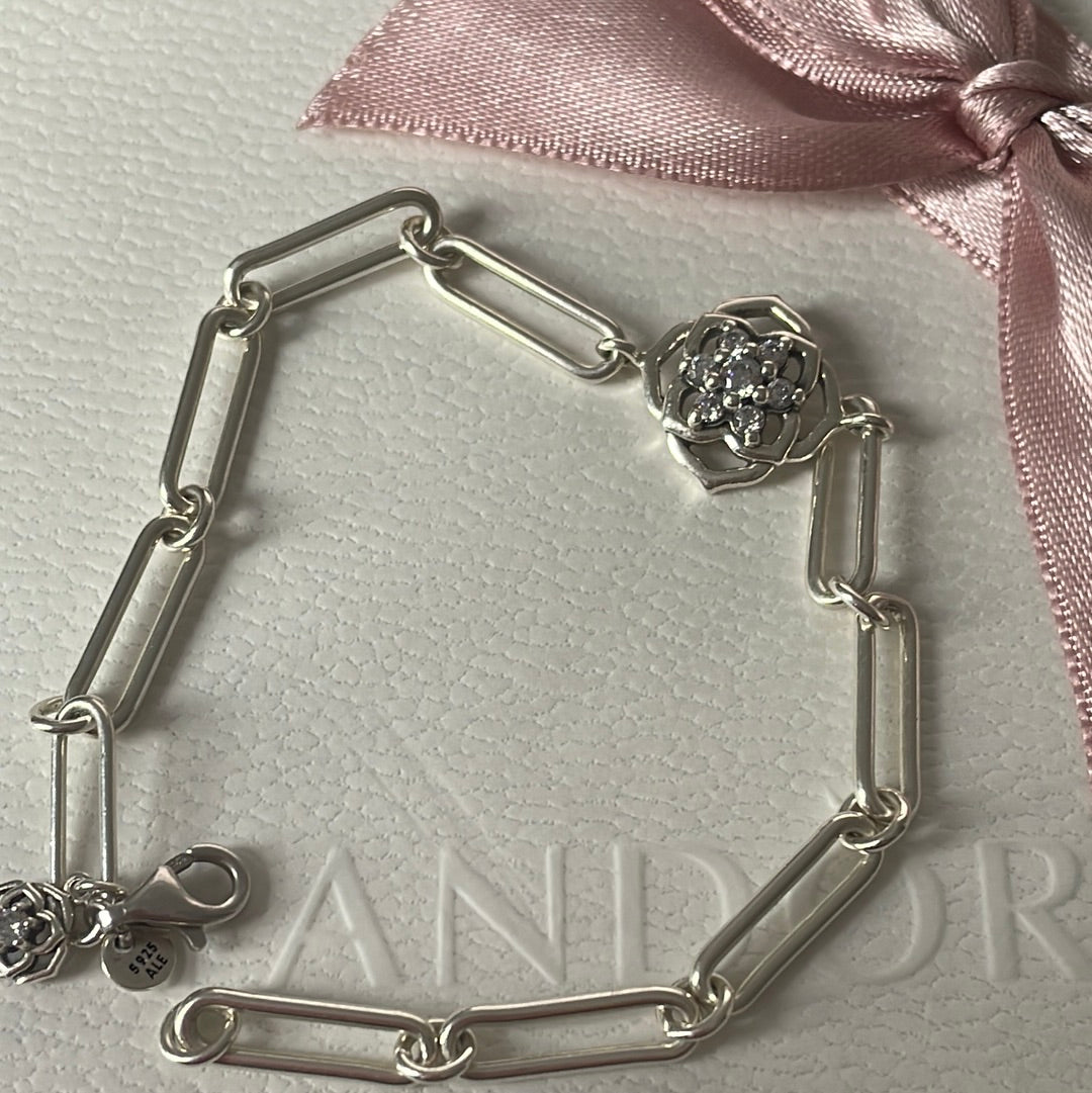 Genuine Pandora Rose Petals Pave Link Chain Bracelet Size 18cm