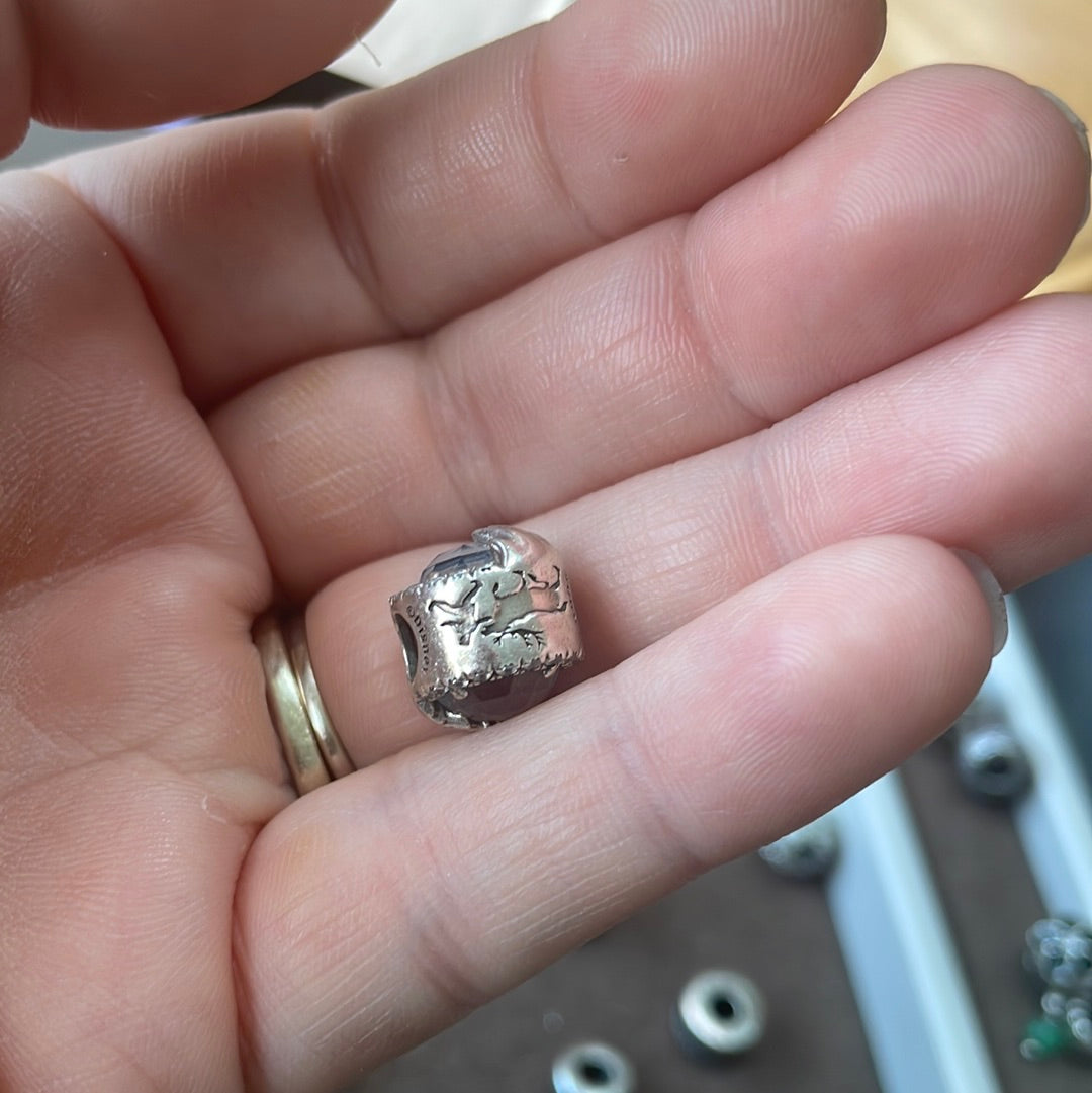 Genuine Pandora Disney Dazzling Blue Frozen Snowflake Cz Charm With Characters