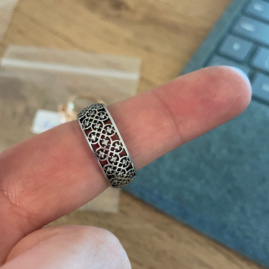 Genuine Pandora Pave Sparkle Celtic Cross Ring Size 50