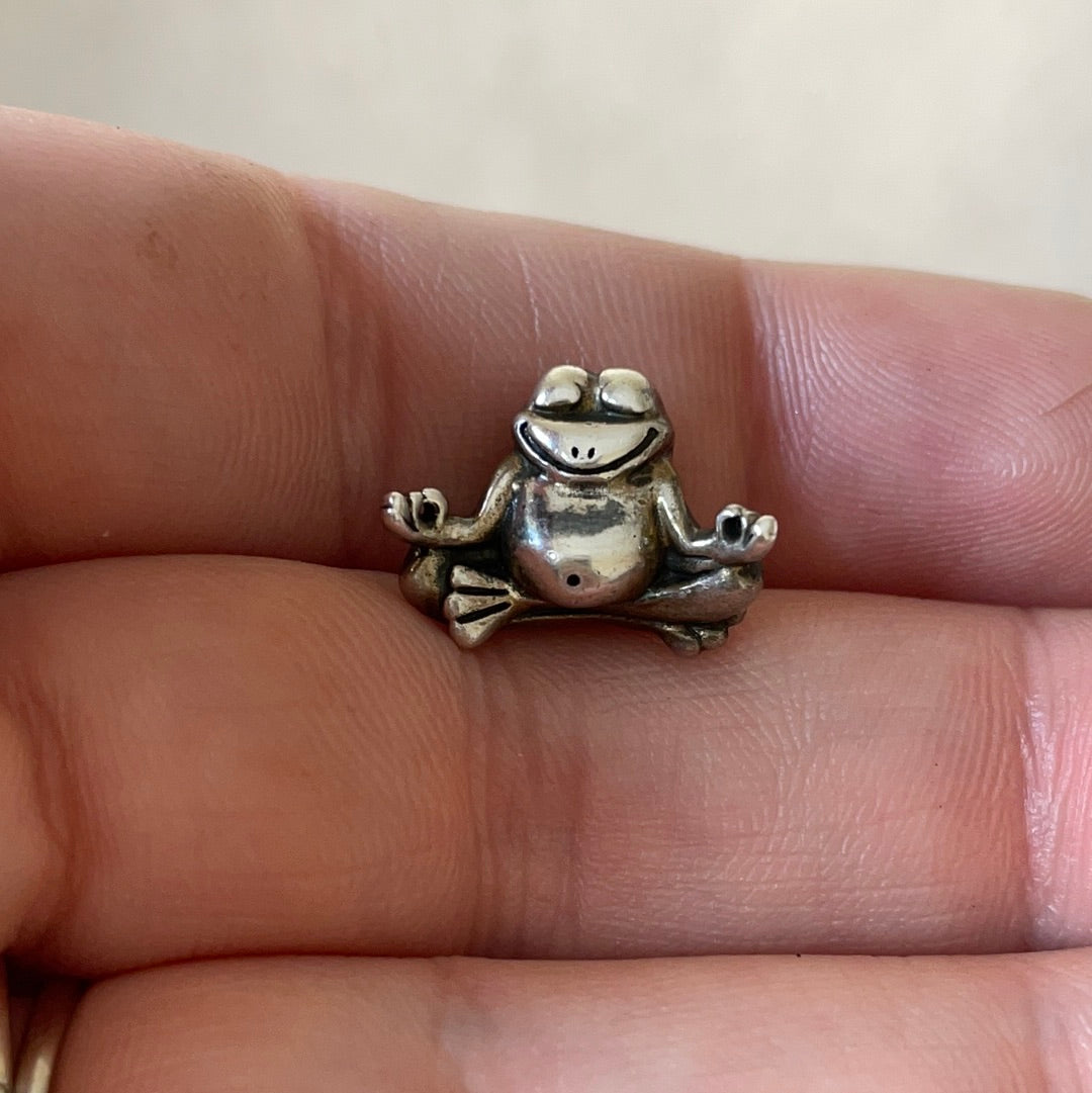Genuine Chamilia Yoga Om Frog Animal Charm