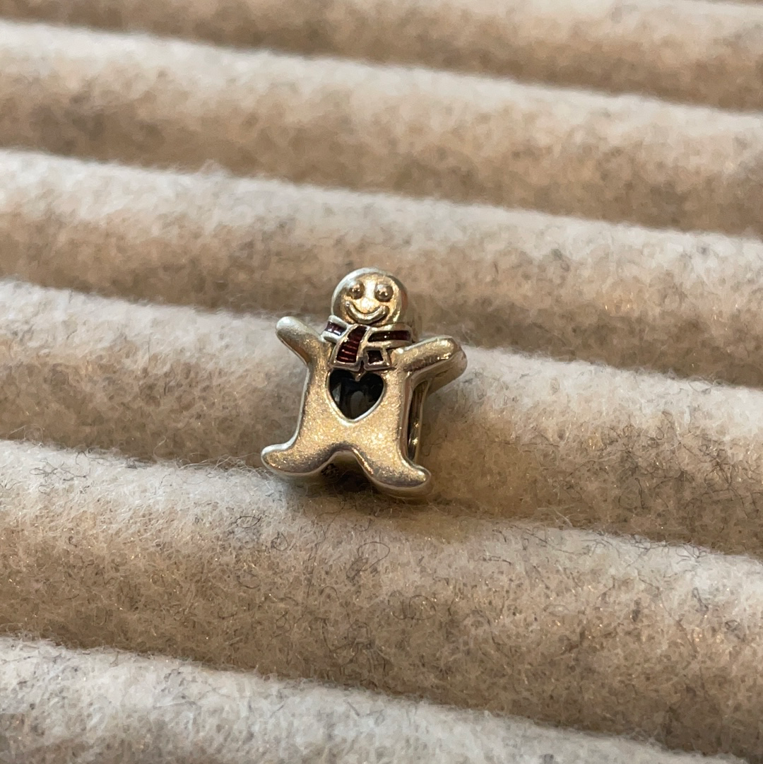 Genuine Pandora Gingerbread Man Christmas Charm
