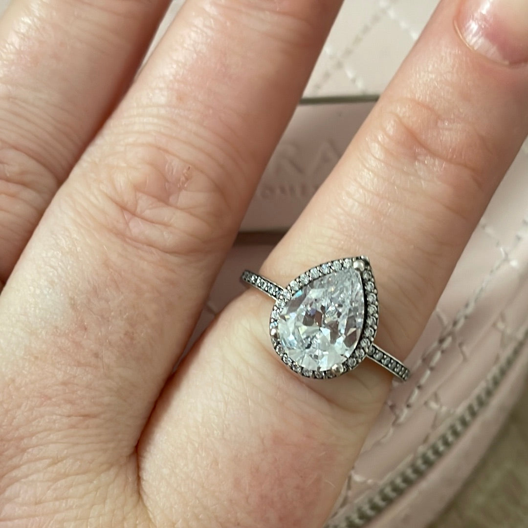 Genuine Pandora Teardrop Large CZ Pave Ring Size...