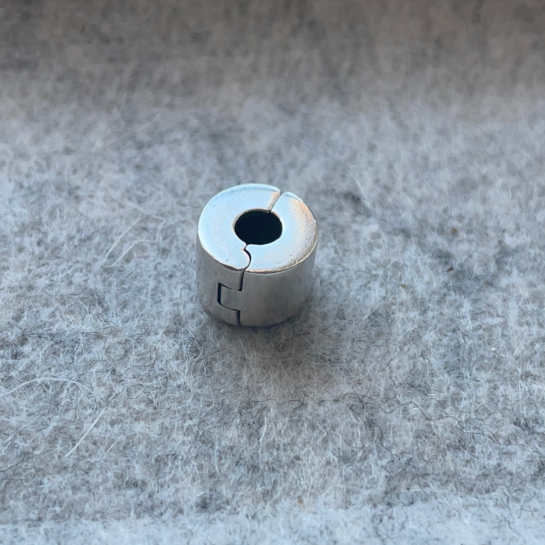 Genuine Pandora Plain Silver Small Clip/clips Sold