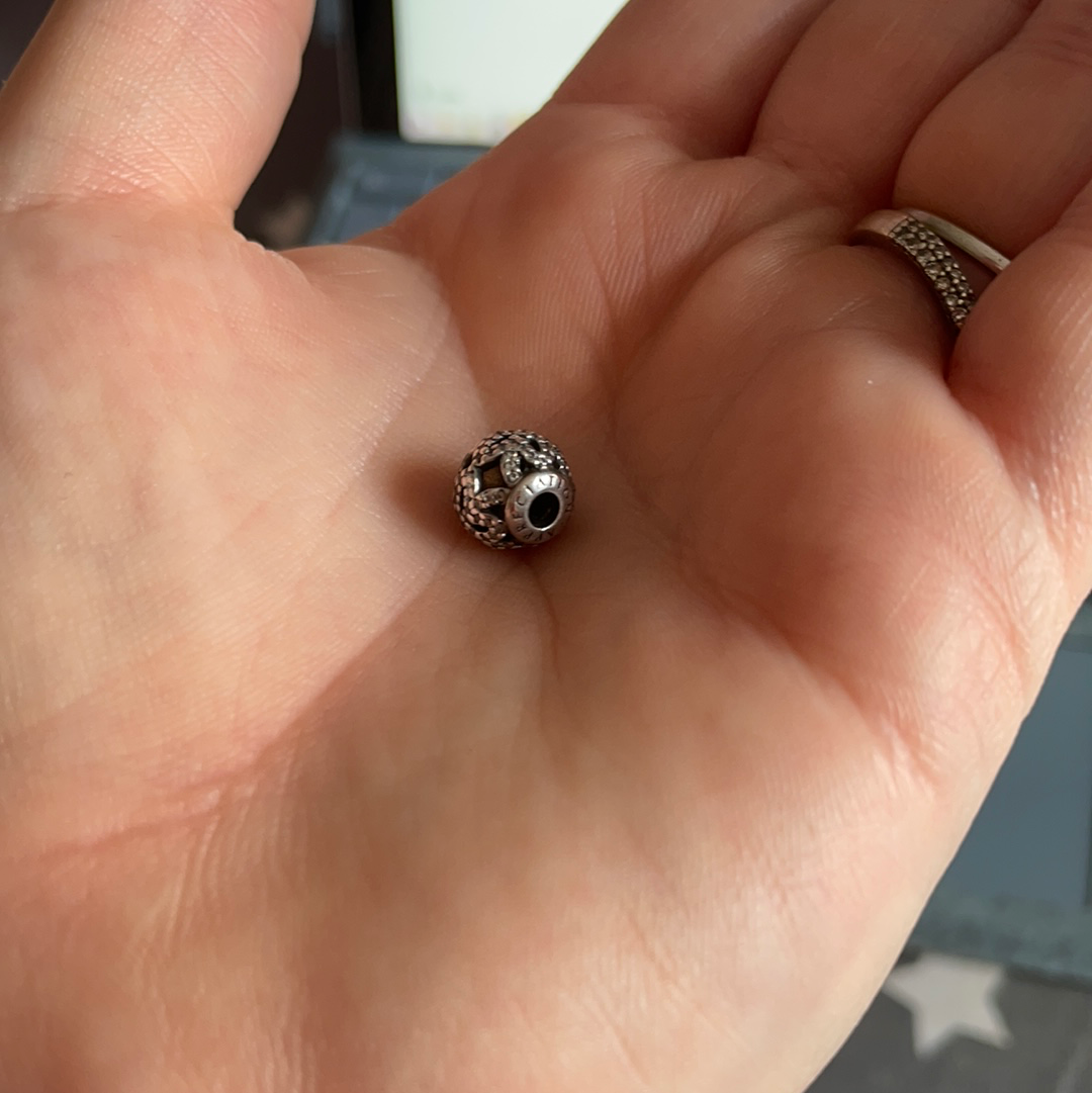 Genuine Pandora Essence Charm Pave Openwork Appreciation