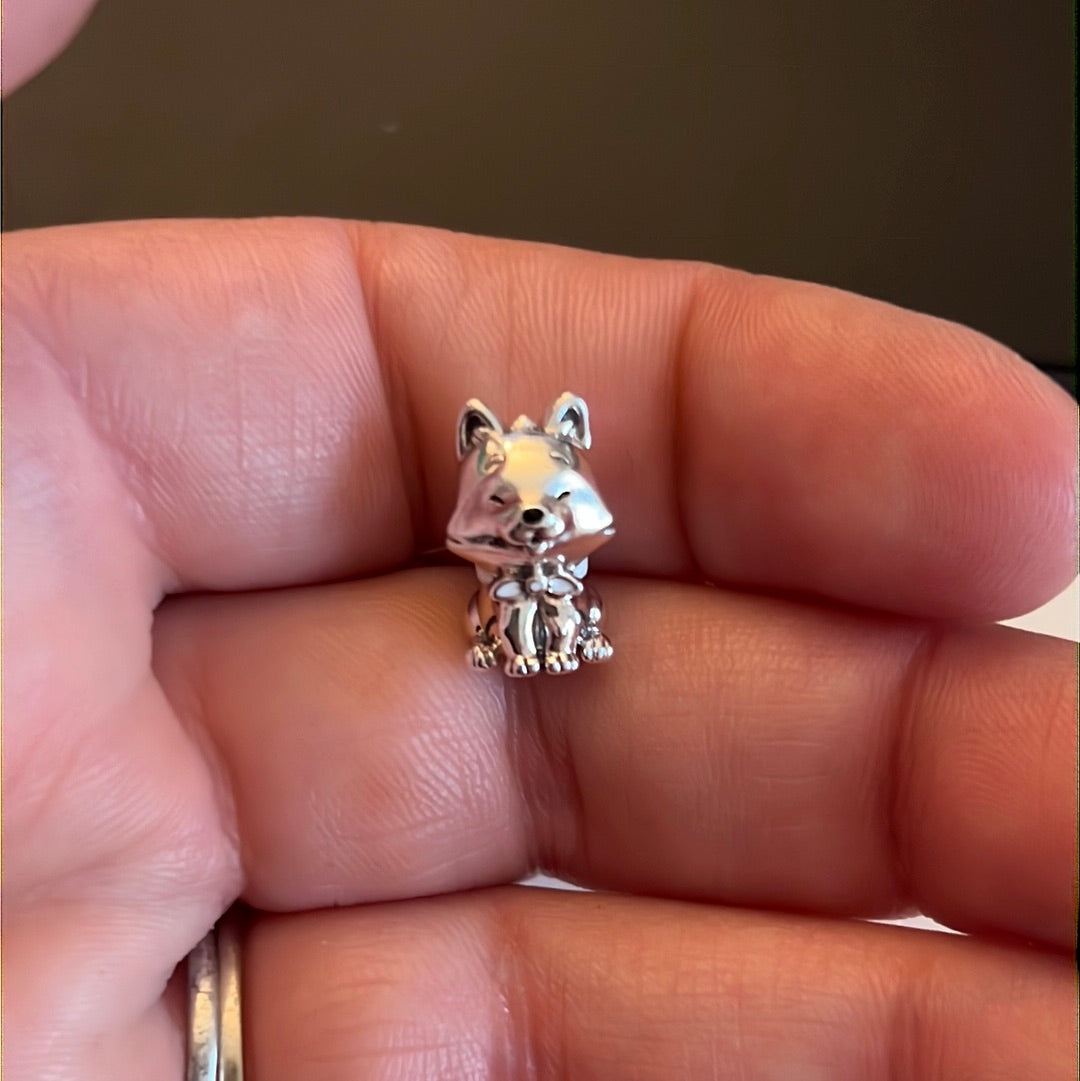 Genuine Pandora Japanese Akita Inu Dog Charm