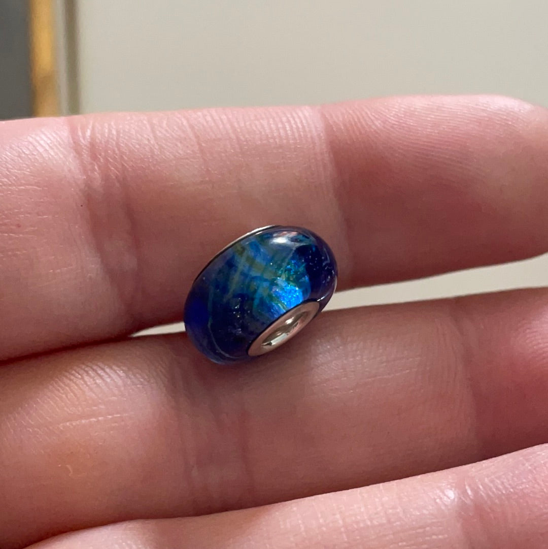 Genuine Chamilia Murano Blue Line Iridescent Charm