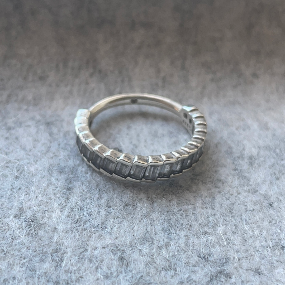 Genuine Pandora Pave Sparkling Glacial Beauty Ice Cube Ring