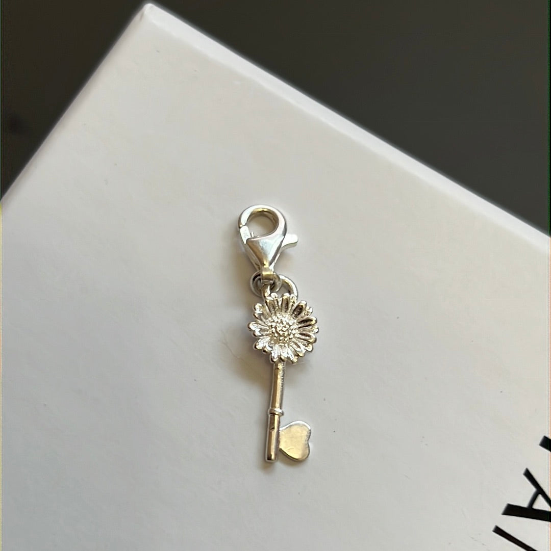 Genuine Thomas Sabo Sunflower Key Dangle Clip Charm
