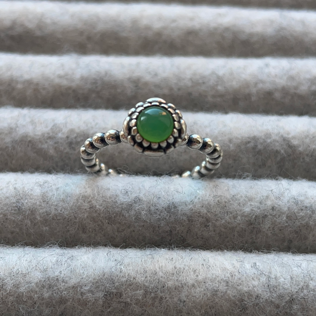Genuine Pandora Ring Size 52 Green Birth Stone