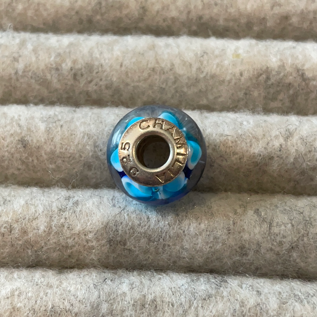 Genuine Chamilia murano - Blue flowers