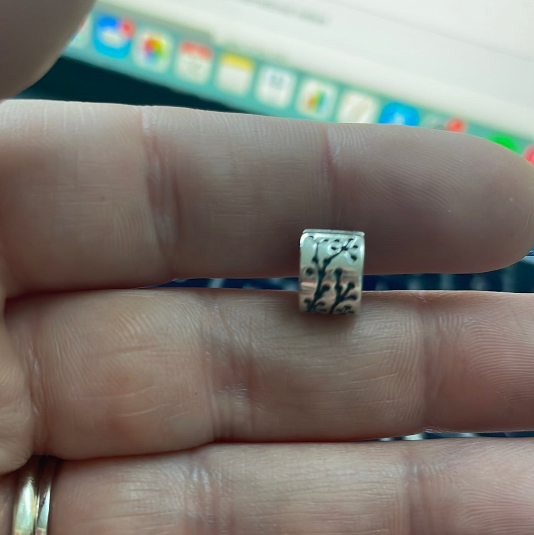 Genuine Pandora Retired Lucerne Breast Cancer Clips Retired