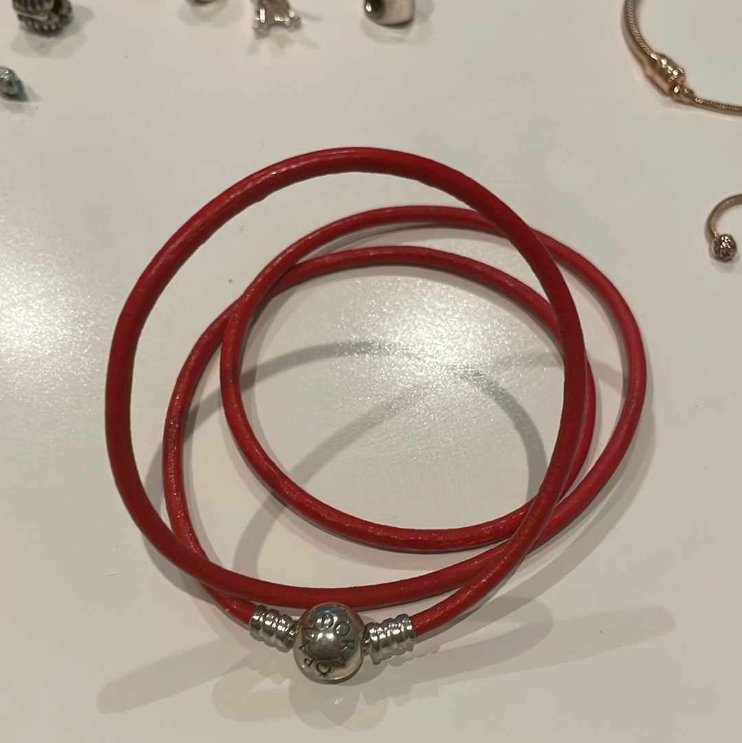 Genuine Pandora Red TRIPLE Wrap Leather Bracelet/ Necklace 56cm