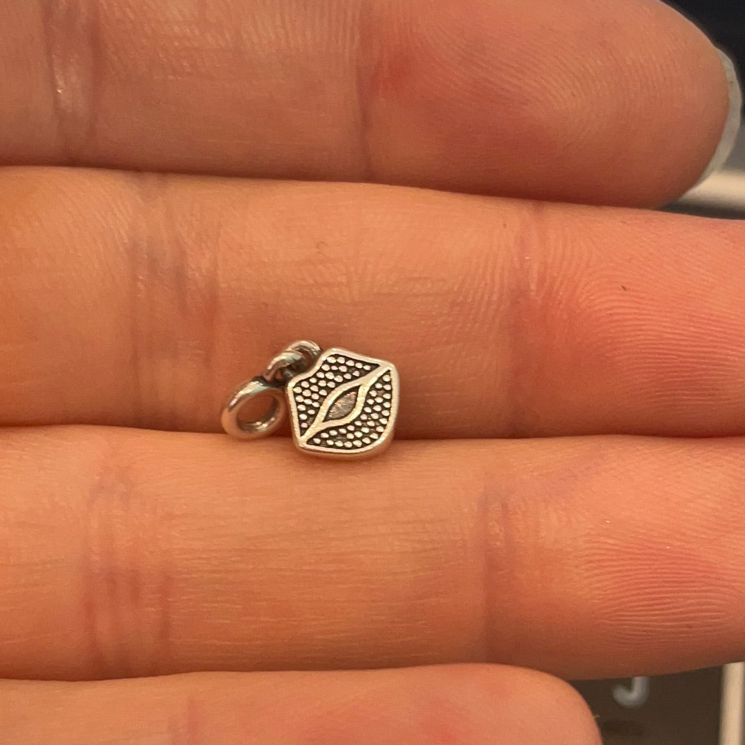 Genuine Pandora Me Essence Lips with CZ Charm