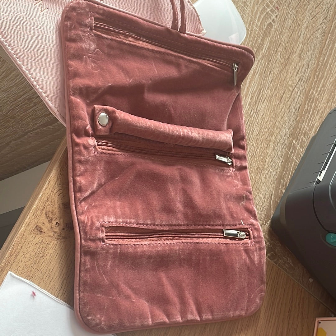 Genuine Nominations Jewellery Storage Bag Roll