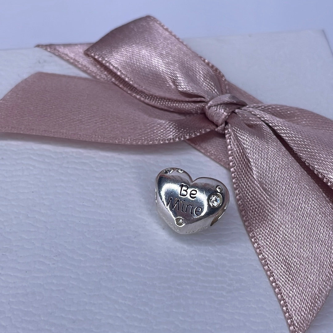 Genuine Chamilia Disney Enamel Heart Be Mine Charm