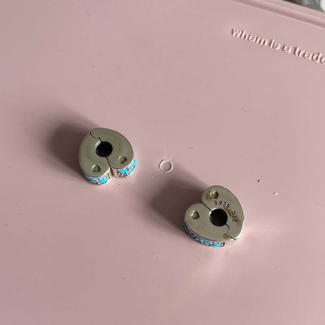 Genuine Pandora Arc of Love Clips Turquoise Stone Heart Shaped Silicone