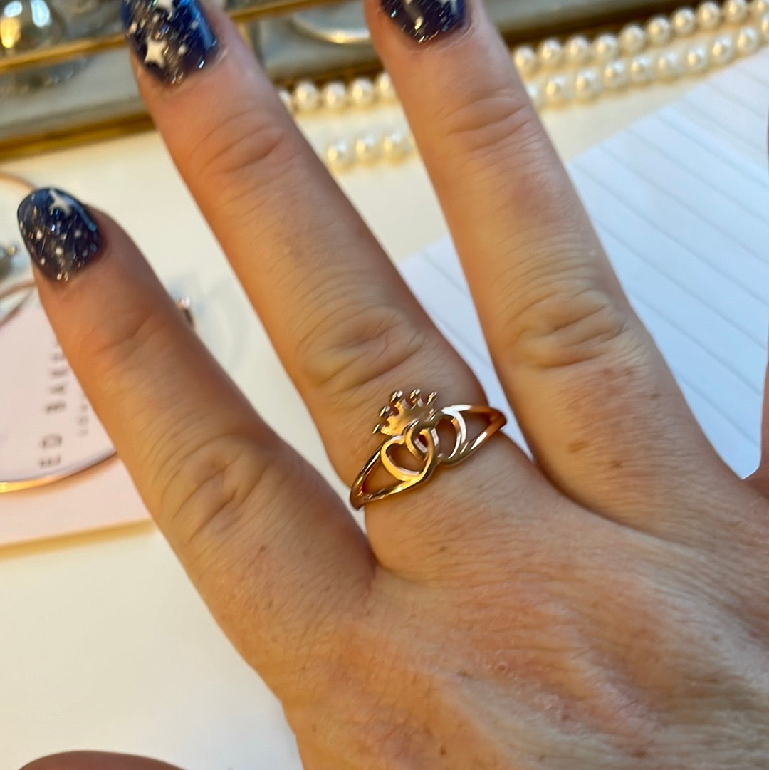 Genuine Pandora Rose Gold Interlinked Heart With Crown Ring Size 60