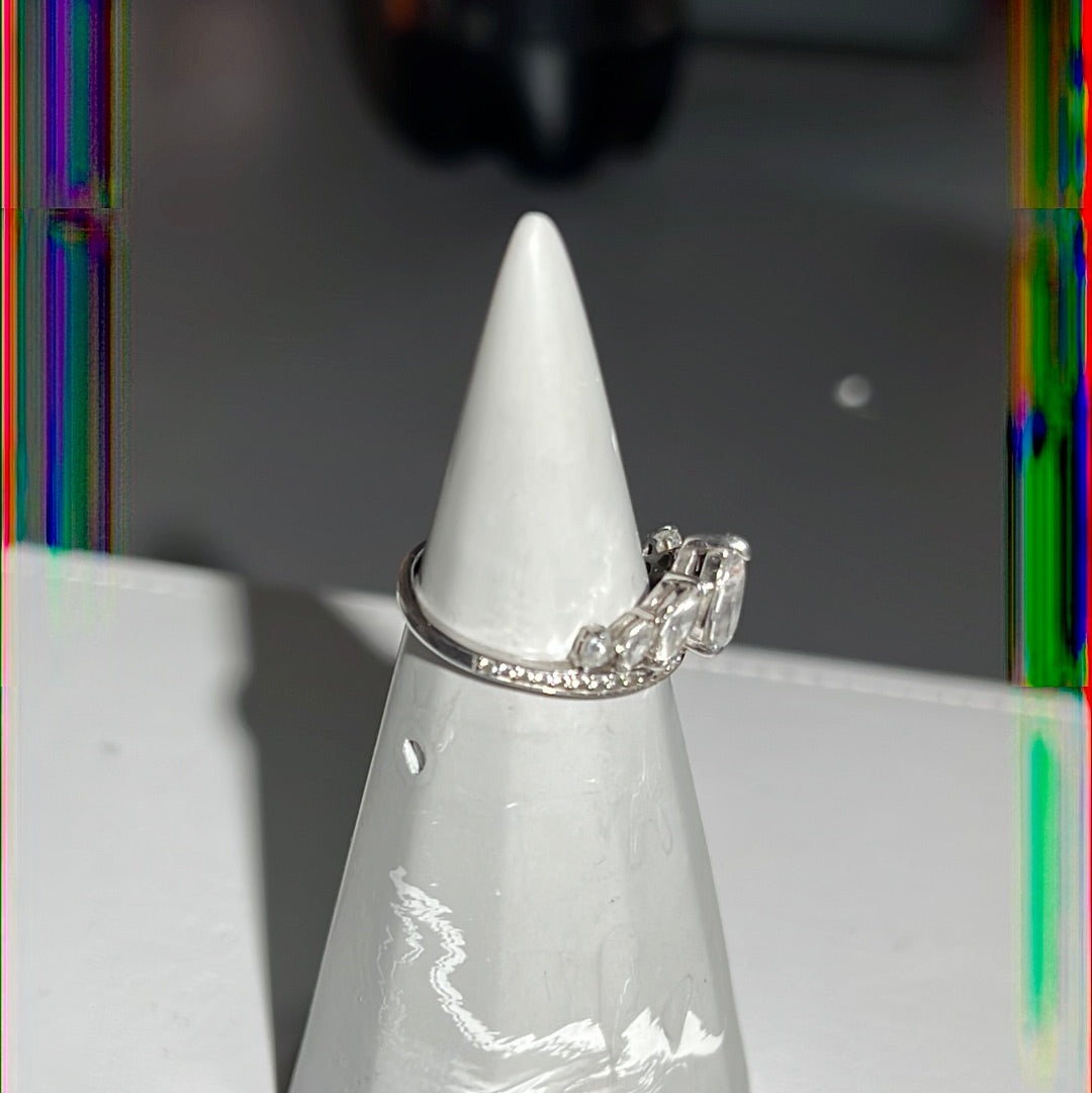 Sterling Silver Pave Line Clear CZ & Marquis Teardrop Stone Ring Size 56
