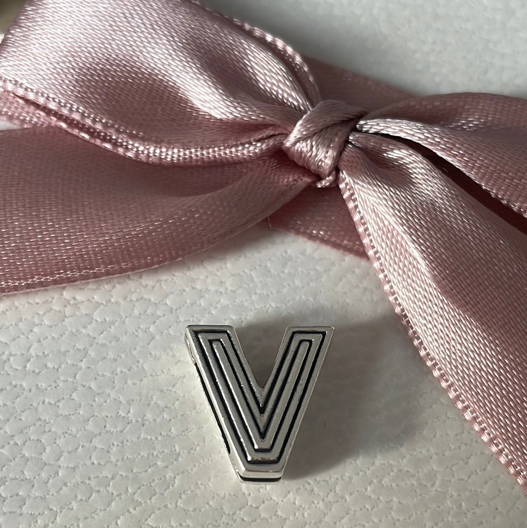 Genuine Pandora Reflexions V Letter Clip