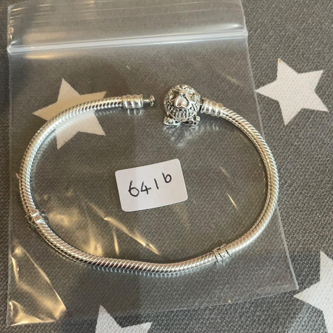 Genuine Pandora Disney Cinderella Carriage Pave Clasp Bracelet Moments 16cm