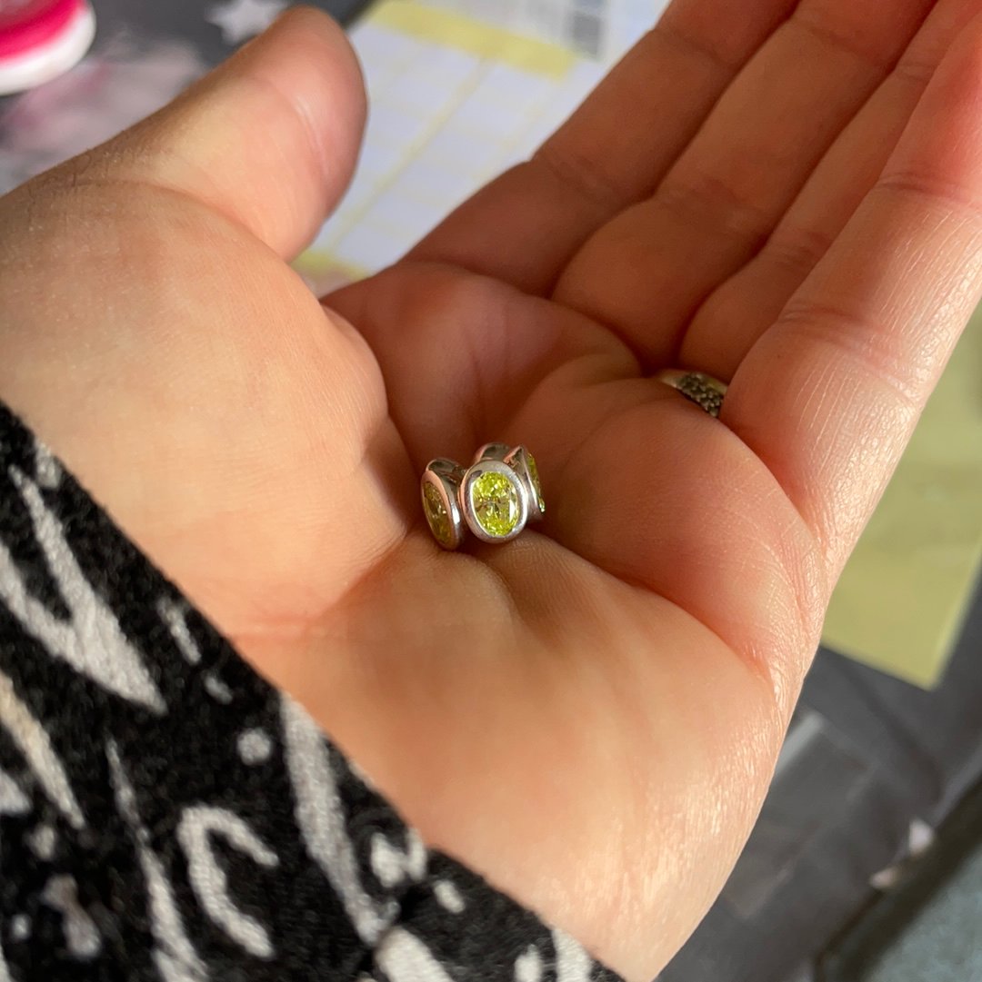 Genuine Pandora Oval Light in Light Green Colour