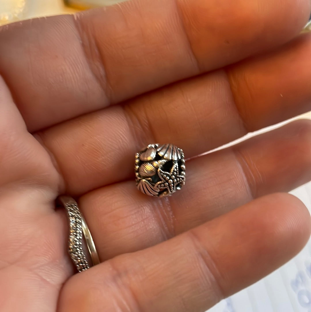 Genuine Pandora Seashell and Starfish Charm in Plain Silver Openwork Summer