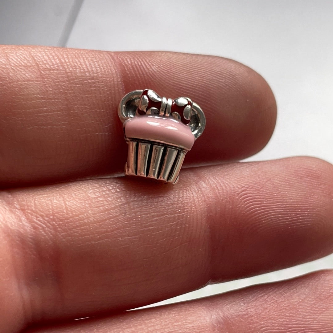 Genuine Chamilia Disney Minnie Mouse Pink Enamel Bow and Ears Cupcake Charm