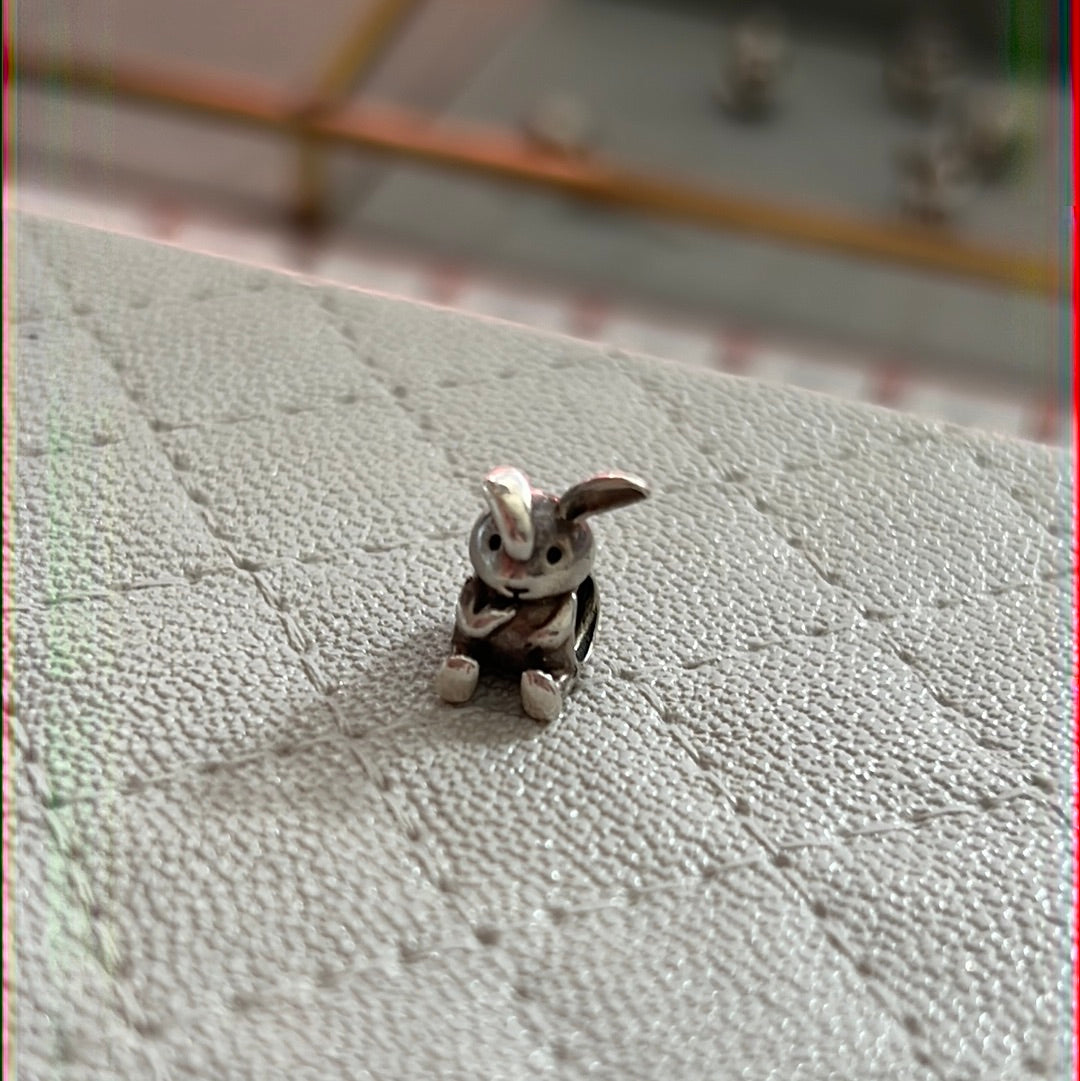 Genuine Chamilia Rabbit Bunny Animal Charm