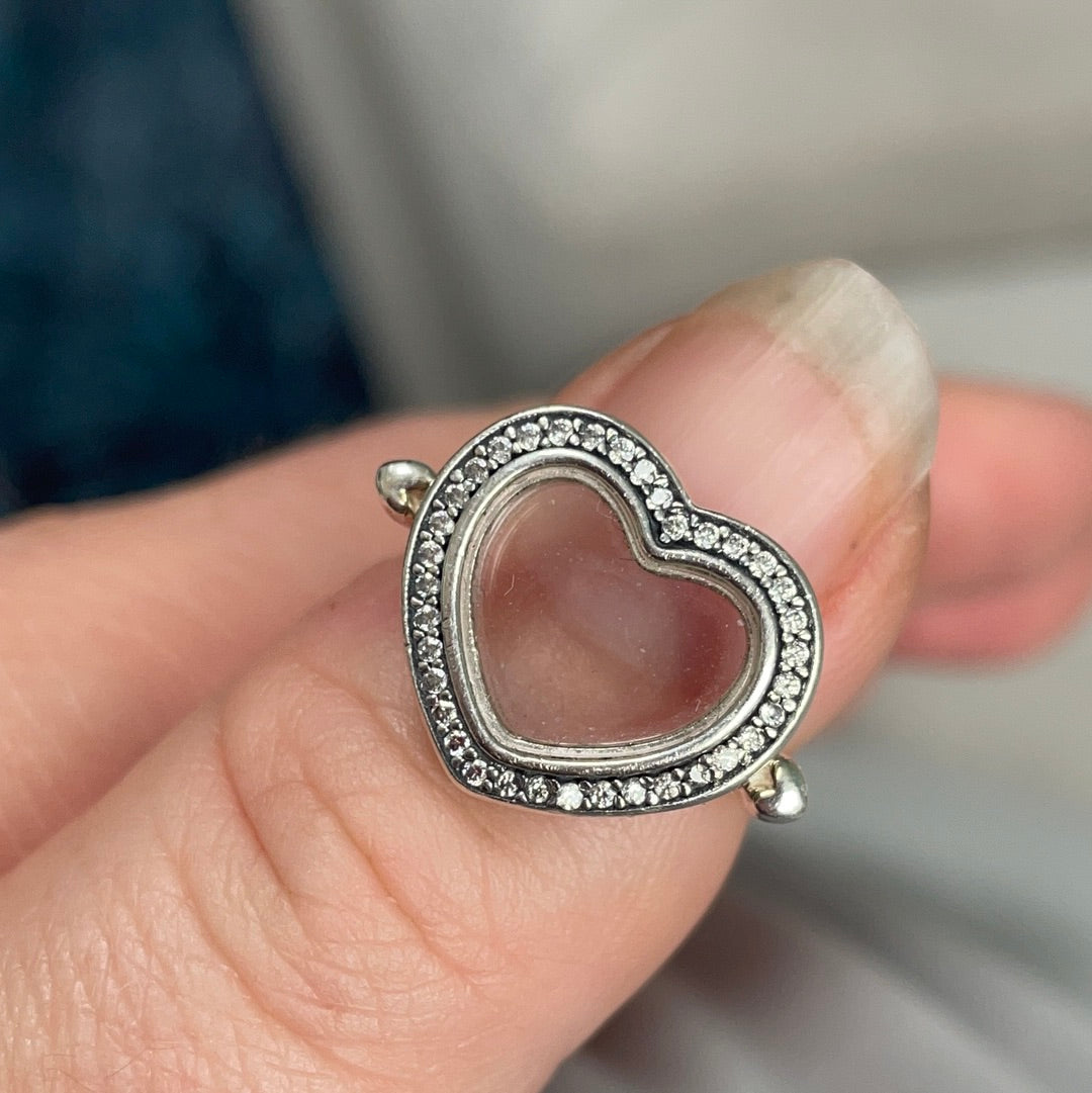 Genuine Pandora Pave Heart Shaped Memory Locket Ring Size 52