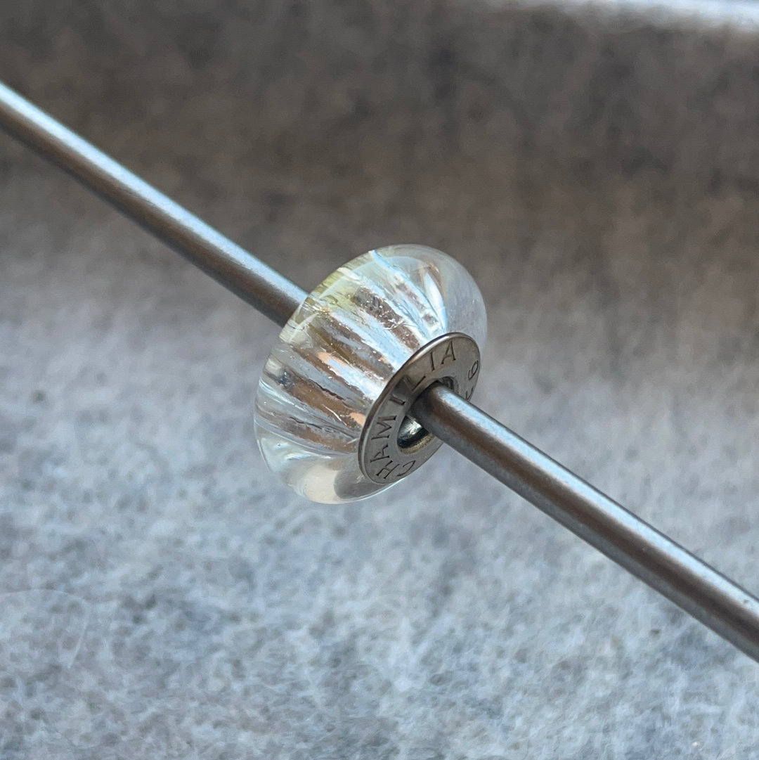 Genuine Chamilia White Chrome Silver Corrugated Foil Murano Charm