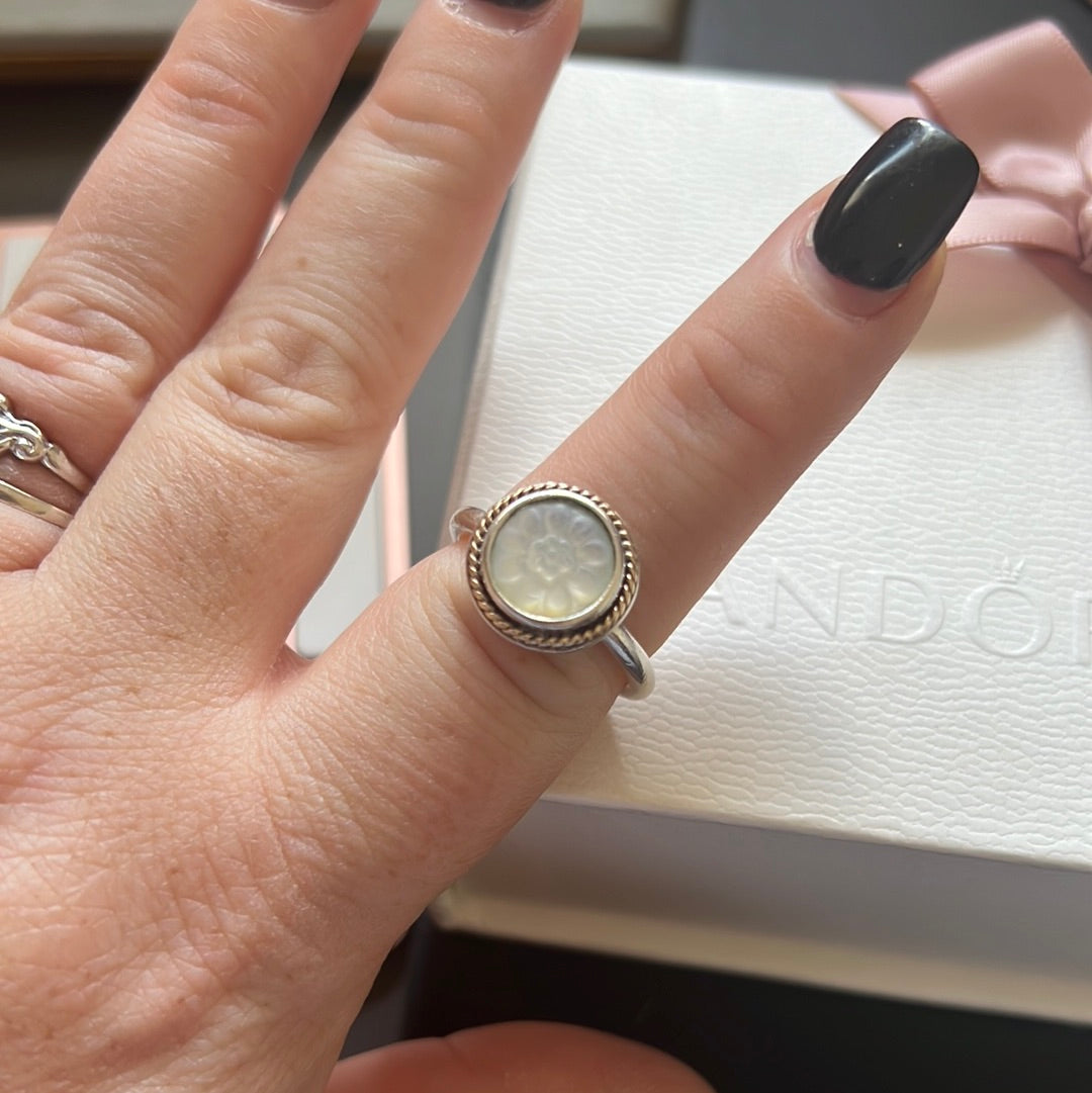 Genuine Pandora Retired Two Tone Gold Rope Mother of Pearl Ring 54
