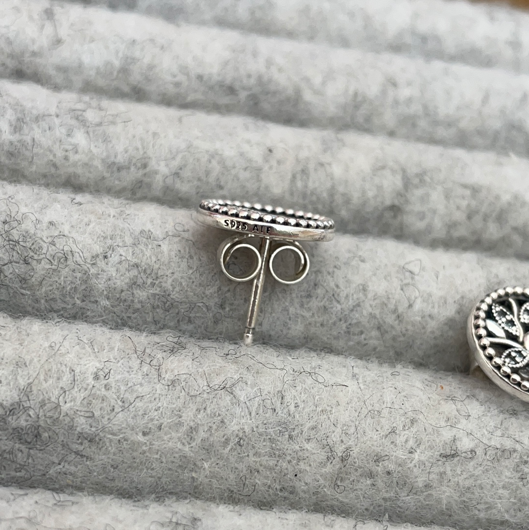 Genuine Pandora Silver Family Tree Earrings Studs