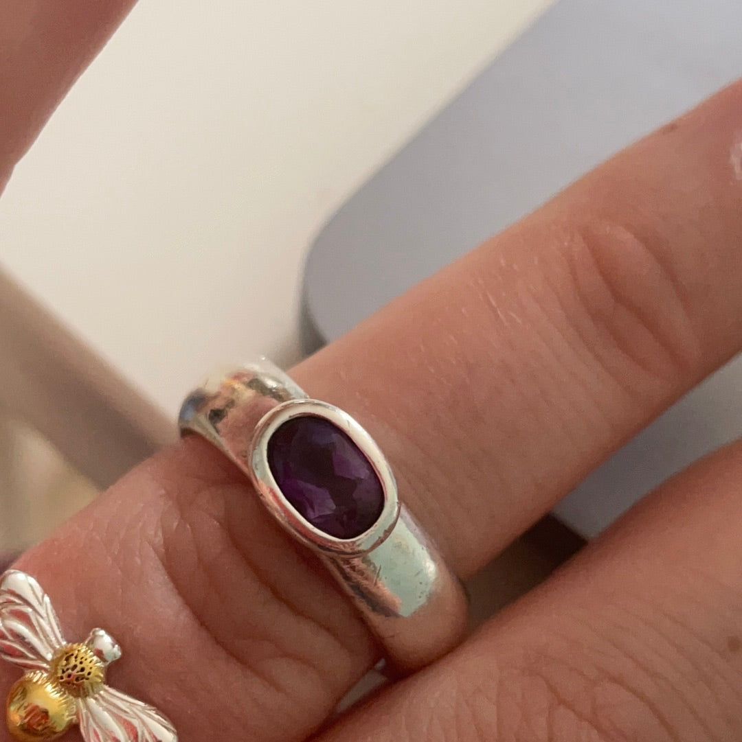 Genuine Links of London Sterling Silver Rare and Retired Amethyst Ring in Size 55 HTF