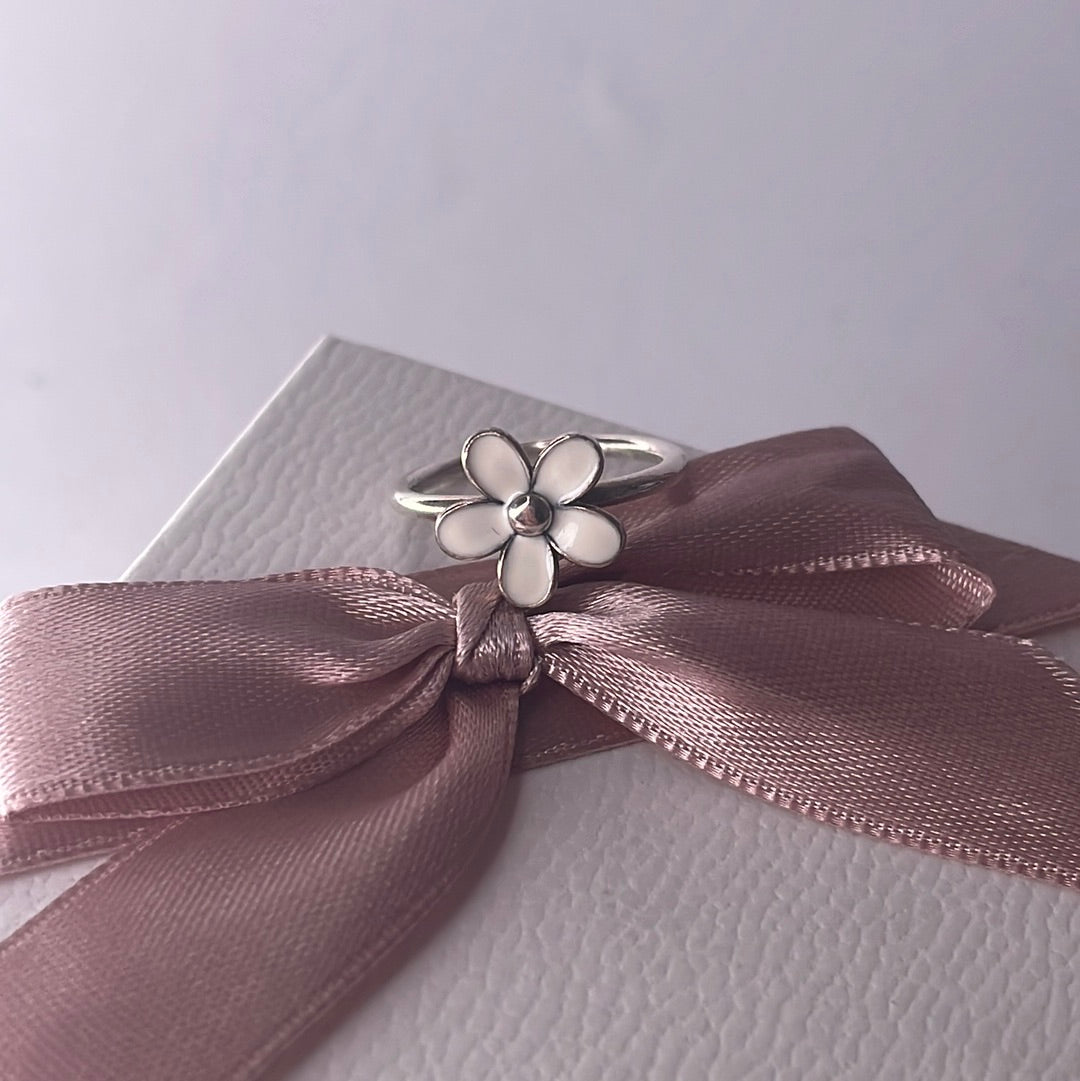Genuine Pandora Daisy Ring White Various Sizes