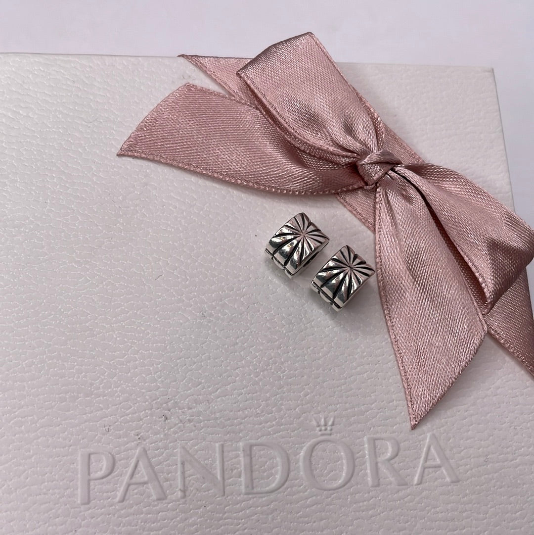 Genuine Pandora Sun Burst Clip(s)