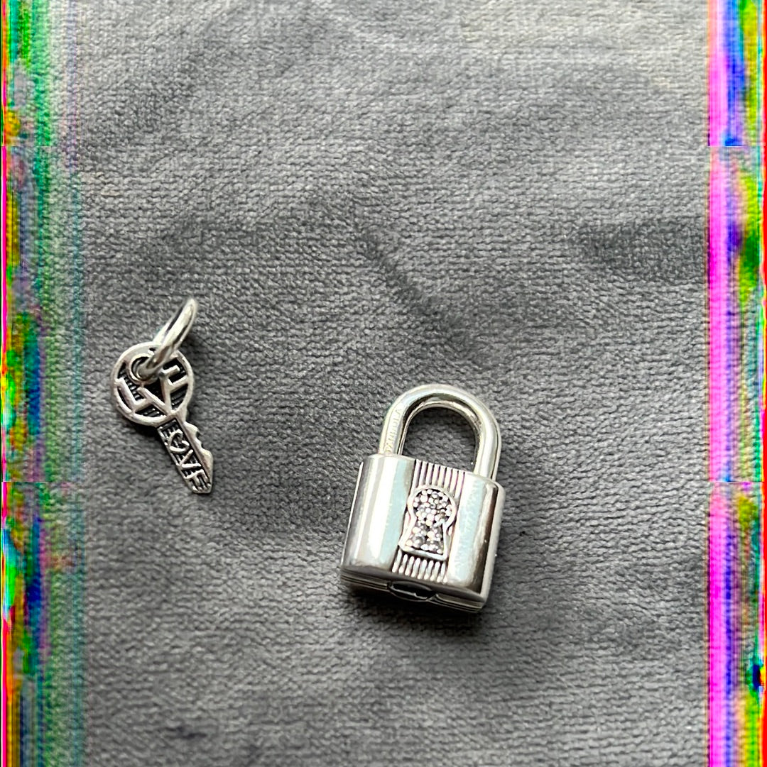 Genuine Pandora New Style Dangle Padlock Heart Charm & Key
