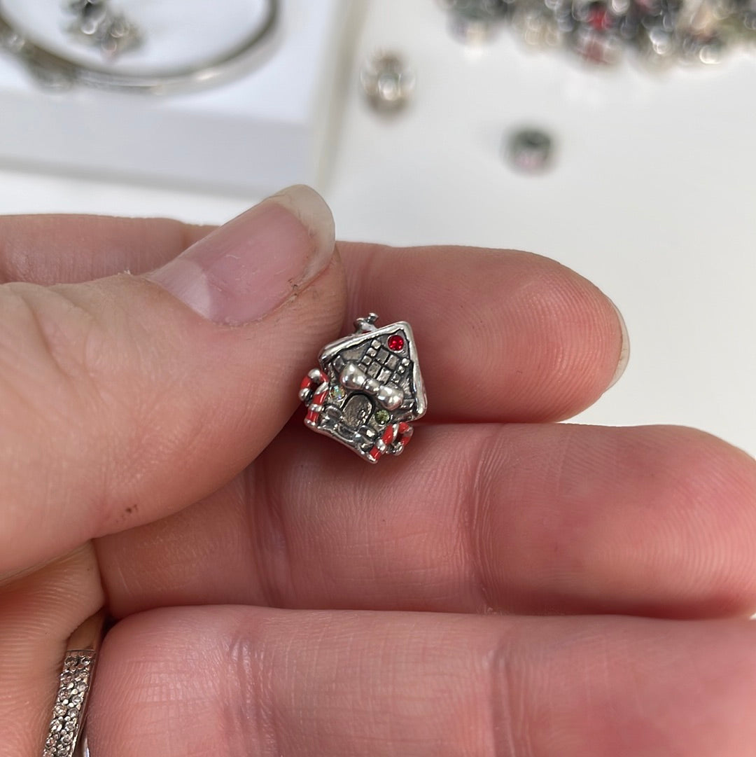 Genuine Chamilia Pave Christmas House Gingerbread House Sweetie Charm