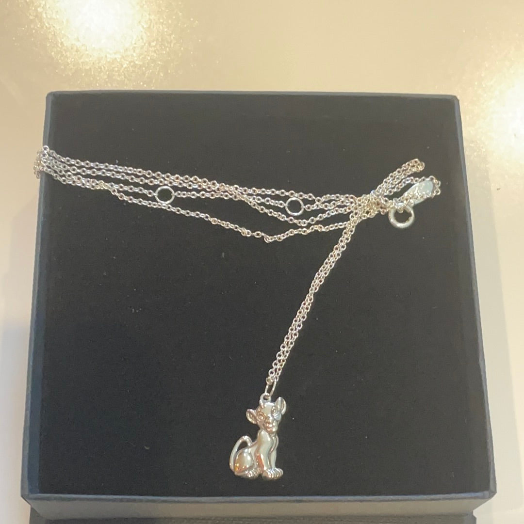 Genuine Chamilia Brand New in Box Disney Lion King Simba Necklace