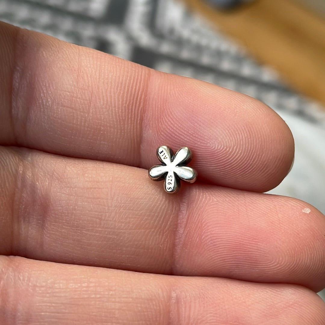 Genuine Pandora Enamel Daisy flower Petite Charm