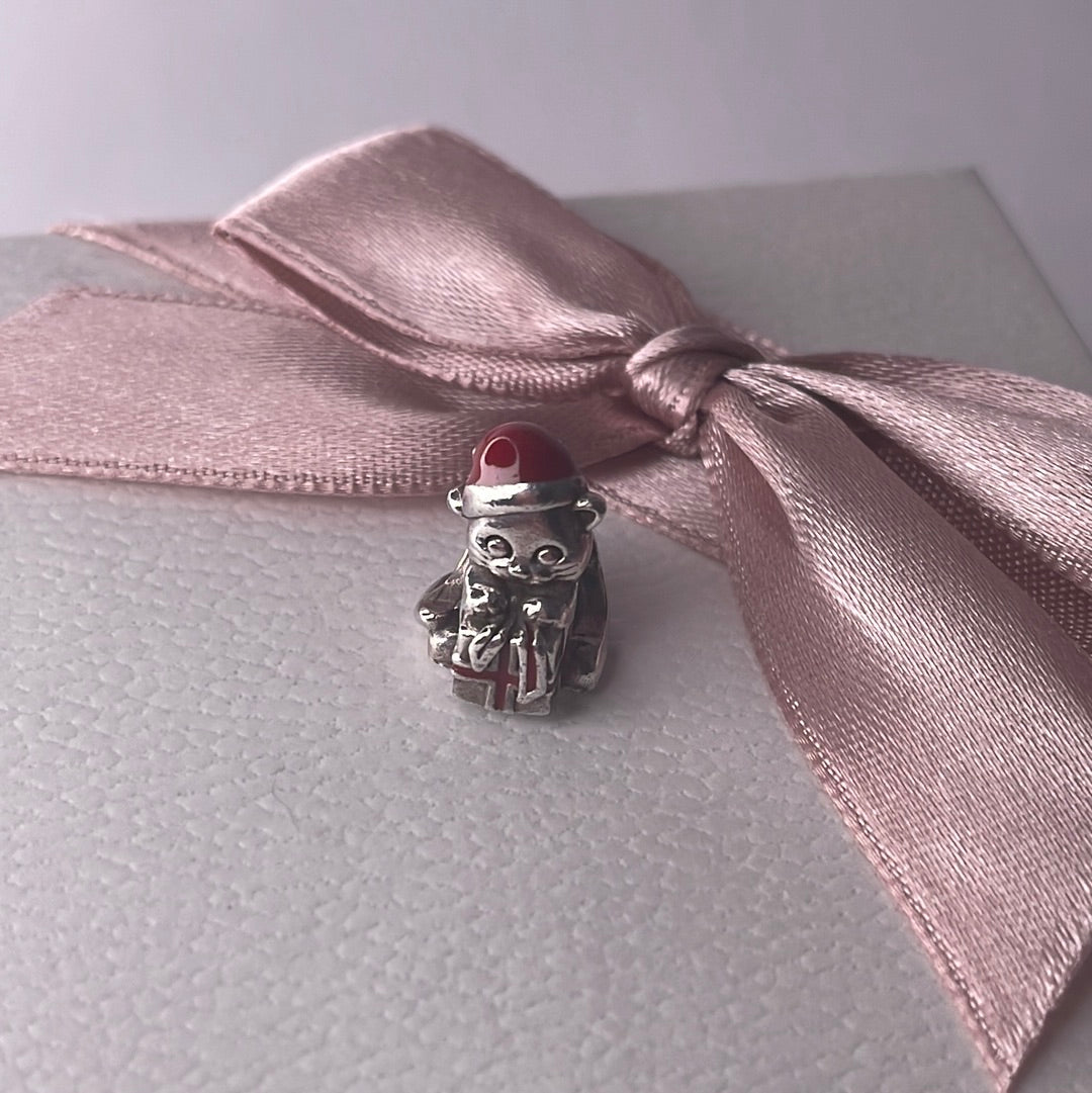 Genuine Pandora Christmas Cat with Santa Hat and Present Charm