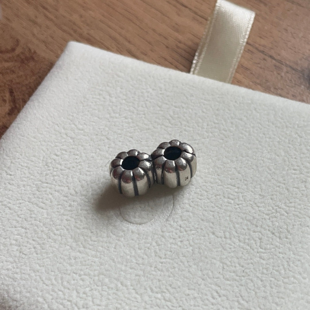 Genuine Pandora Diva Double Clip Charm Ribbed Rare HTF