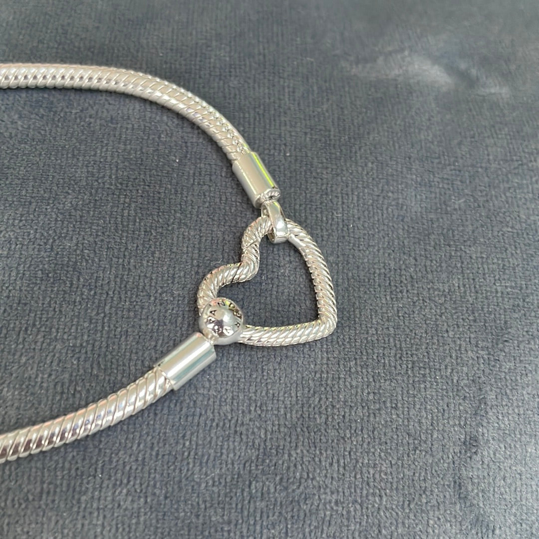 Genuine Pandora Heart Carrier Clasp Bracelet 18cm