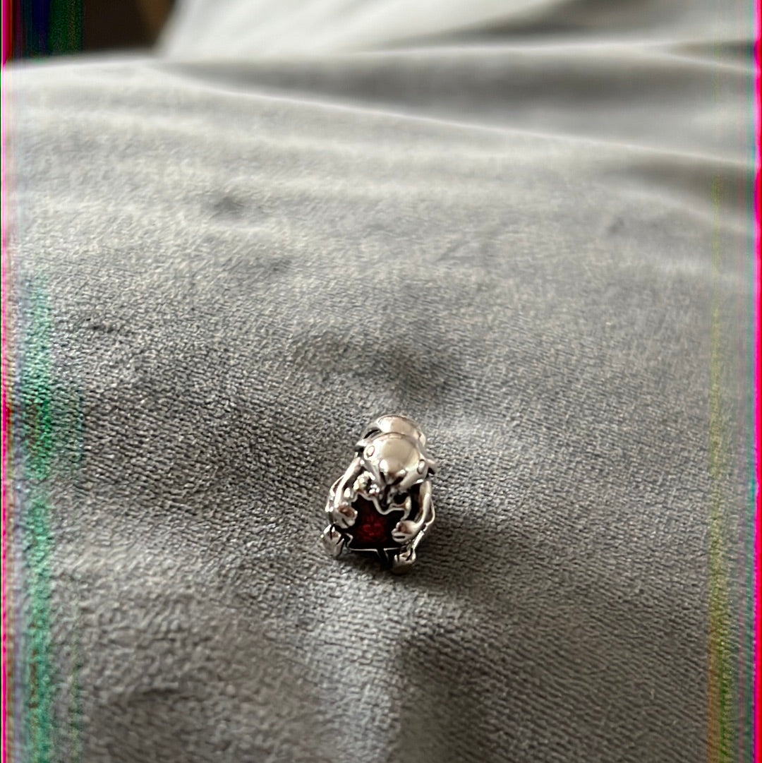 Genuine Pandora Canadian Maple Leaf With Red Enamel Beaver Travel Charm Rare HTF