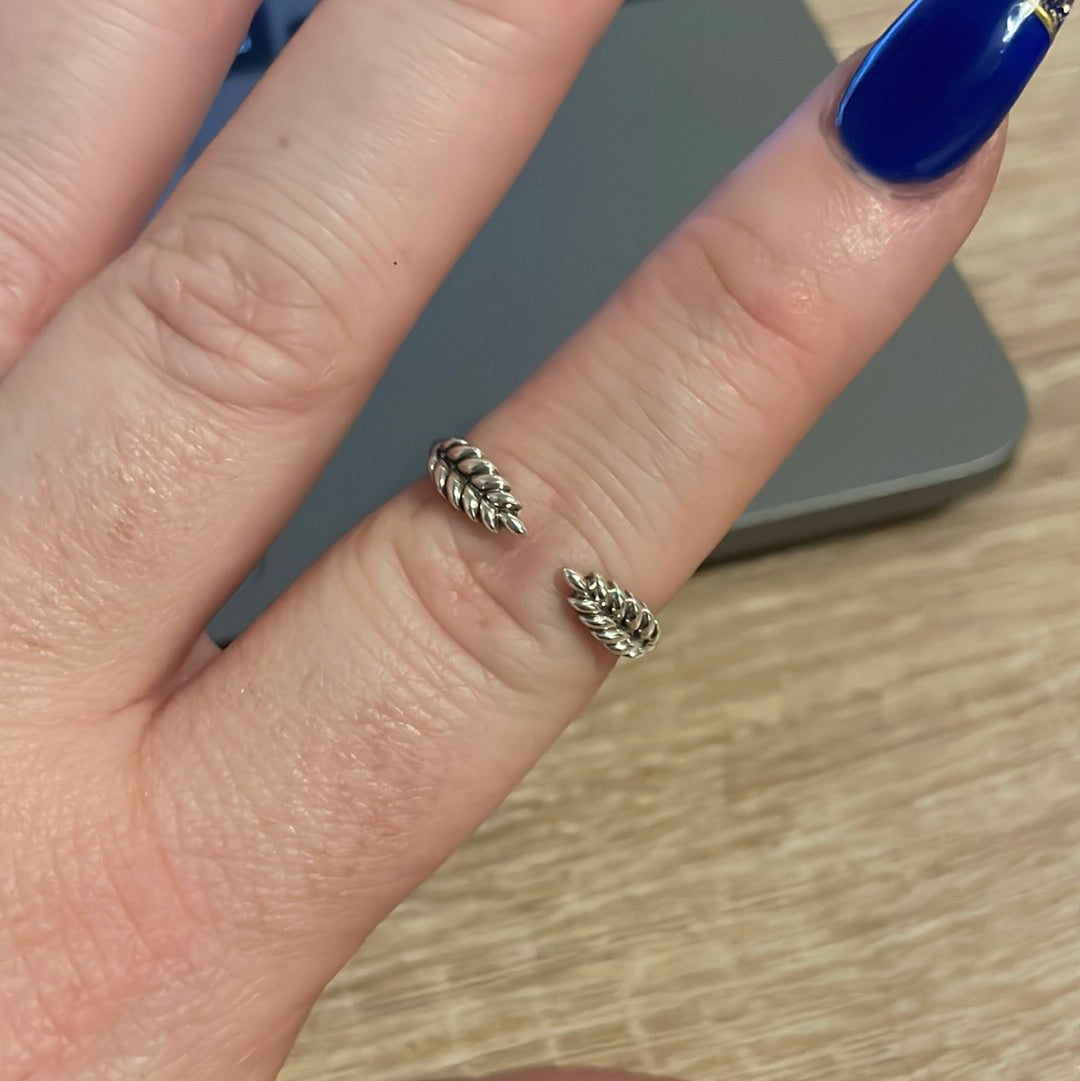 Genuine Pandora Wheat Sheaf Ring Size 54