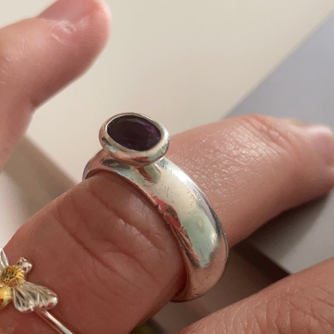 Genuine Links of London Sterling Silver Rare and Retired Amethyst Ring in Size 55 HTF