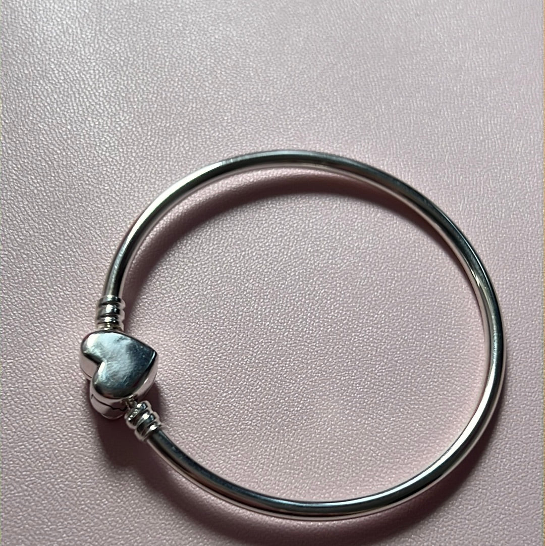 Genuine Pandora (Silver or Rose Gold) Heart and Butterfly Butterfly Pave Clasp Bracelet Bangle 21cm